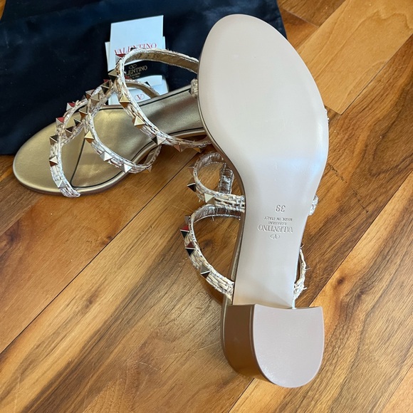 Valentino Garavani Rockstud Cage sandals, NEW - Picture 16 of 17